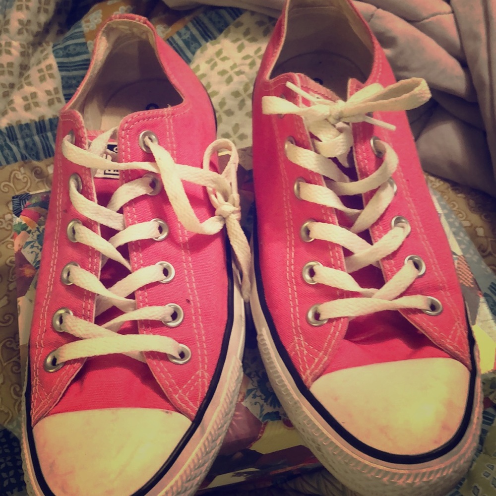 Convers paint pretty comfortable